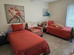 Queen Elaine Assisted Living - Gallery Image 1