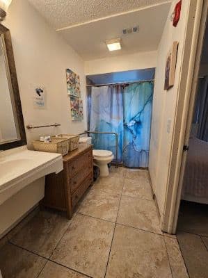 Queen Elaine Assisted Living - Gallery Image 4