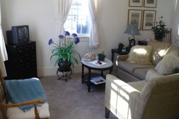 John Bertram House - Gallery Image 3