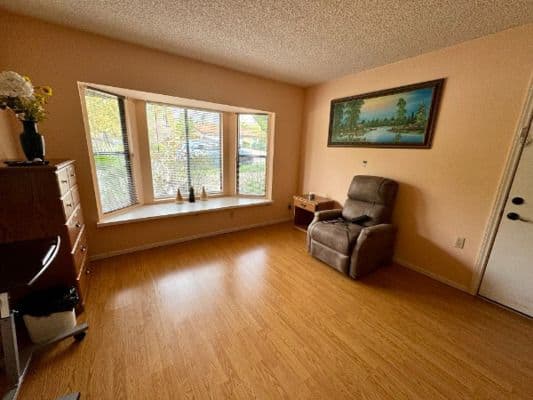 Emerald Care Manor - Gallery Image 4