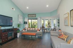Weaver'S Magnolia Villa - Gallery Image 1