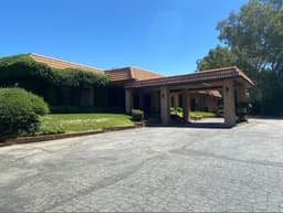 Braswell's Mediterranean Gardens - Gallery Image 1