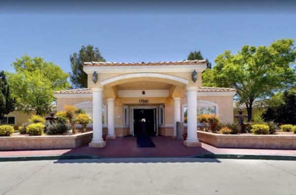 Foremost Senior Campus - Gallery Image 2