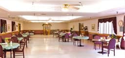 Knolls West Assisted Living - Gallery Image 6