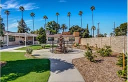 Palm View Pleasant Living - Gallery Image 1