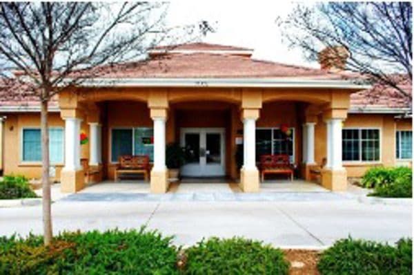 Wildwood Canyon Villa Assisted Living and Memory Care - Gallery Image 2