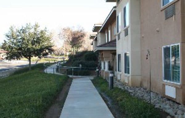 Wildwood Canyon Villa Assisted Living and Memory Care - Gallery Image 6
