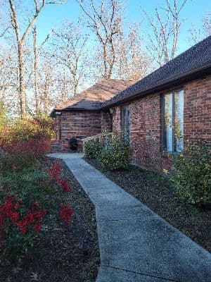 Cedar Tree Assisted Living - Gallery Image 4