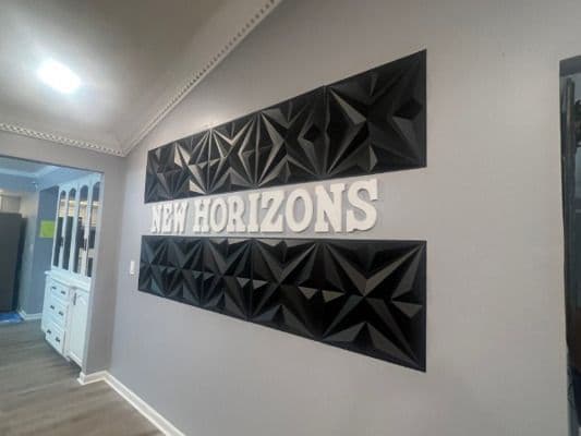 New Horizons Senior Living Clinton Township - Gallery Image 1