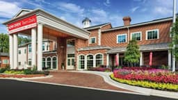 Varenita of West Cobb - Gallery Image 1