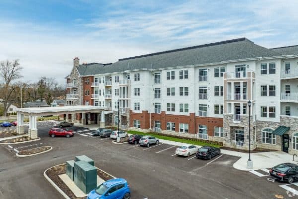 National Church Residences - Brookwood Point - Gallery Image 6