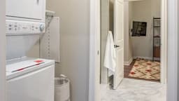 National Church Residences - Brookwood Point - Gallery Image 5
