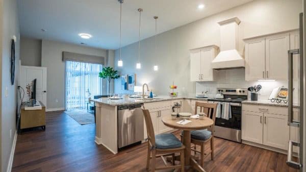 National Church Residences - Brookwood Point - Gallery Image 3