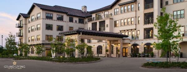 Grand Living at Riverstone