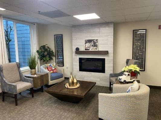 Pacific Grove Senior Living - Gallery Image 3