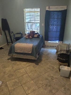 Obi'S Assisted Living - Gallery Image 4