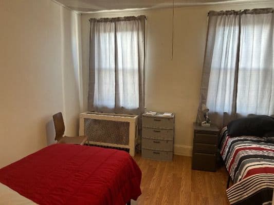 Bakerview Manor - Gallery Image 6