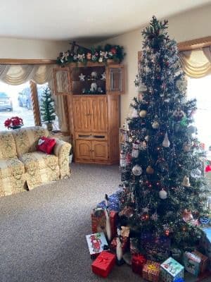 Cherry Cove Assisted Living and Memory Care - Gallery Image 3