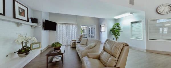 Gramercy Court - Gallery Image 4
