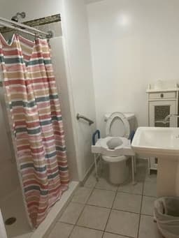 Ashleighs Place - Gallery Image 2