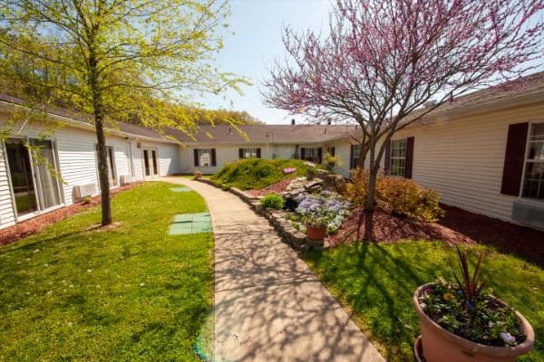 Country Club Retirement Ctr Iv - Gallery Image 6