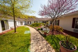 Country Club Retirement Ctr Iv - Gallery Image 6
