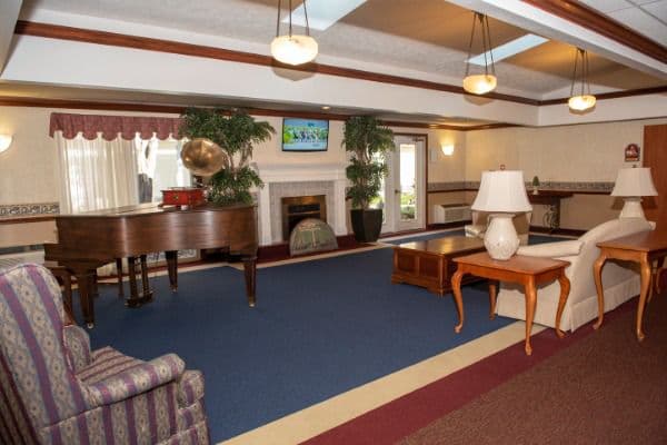 Country Club Retirement Ctr Iv - Gallery Image 5