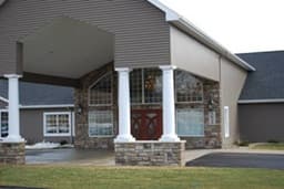Legacy Assisted Living & Legends Alzheimer's Center - Gallery Image 1