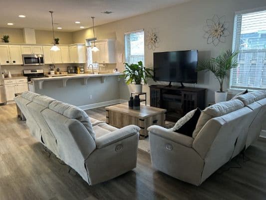 Blissful Venture Senior Care, Niesa Rosokow - Gallery Image 4