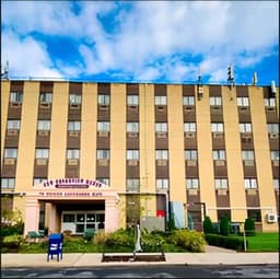 New Broadview Manor Assisted Living - Gallery Image 1