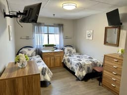New Broadview Manor Assisted Living - Gallery Image 3