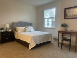 Rolling Hills Manor - Gallery Image 5