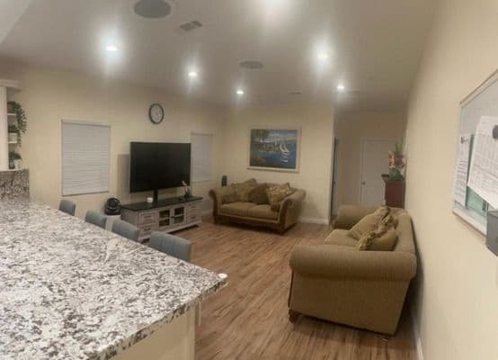 Palm View Home, Inc. - Gallery Image 5