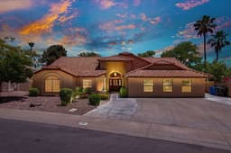 Kierland Sanctuary - Gallery Image 1