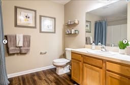 Redwood Indianapolis - Gallery Image 4