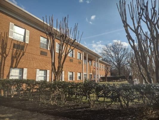 Lakeside Senior Living - Gallery Image 6