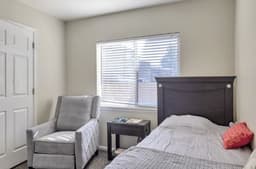 Gardens Care - Meadow Hills Memory Care - Gallery Image 6
