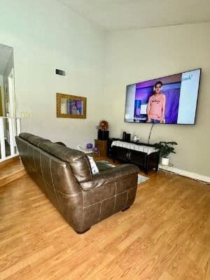 Adeline's Guest Home - Gallery Image 4