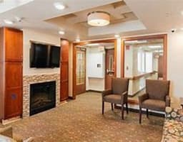Jewish Senior Life - Oak Park - Gallery Image 3