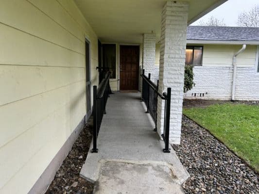 J & B Adult Foster Home, Ishmael Okemwa, Lpn - Gallery Image 2