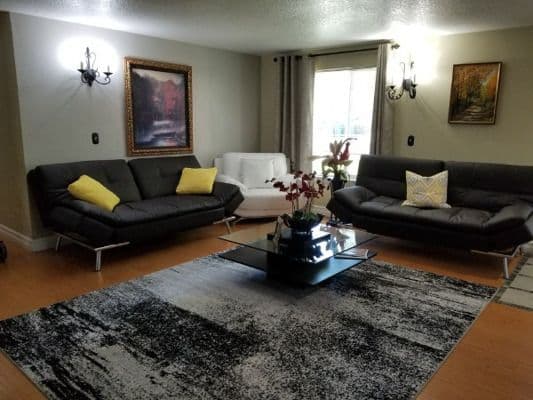 La Belle Maison - Gallery Image 4