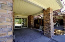 Oberon House - Gallery Image 2