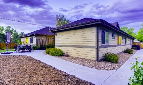 Rocky Mountain Assisted Living - Milwaukee - Gallery Image 6