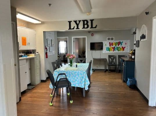 Live Your Best Life Residential Care Home* - Gallery Image 4