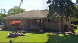 Karen's Kare House - Gallery Image 1