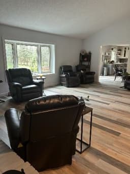House On Hill Afc - Gallery Image 2