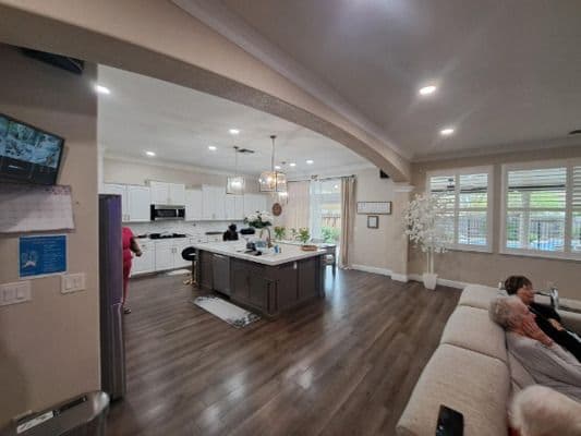 Diamond Creek Senior Care - Gallery Image 2