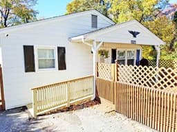 Augustine Palm House Assisted Living - Gallery Image 2