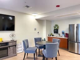 Sunflower Springs Of Lake Wylie - Gallery Image 6