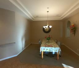 Rose Of Sharon Assisted Living- Weaver House - Gallery Image 5